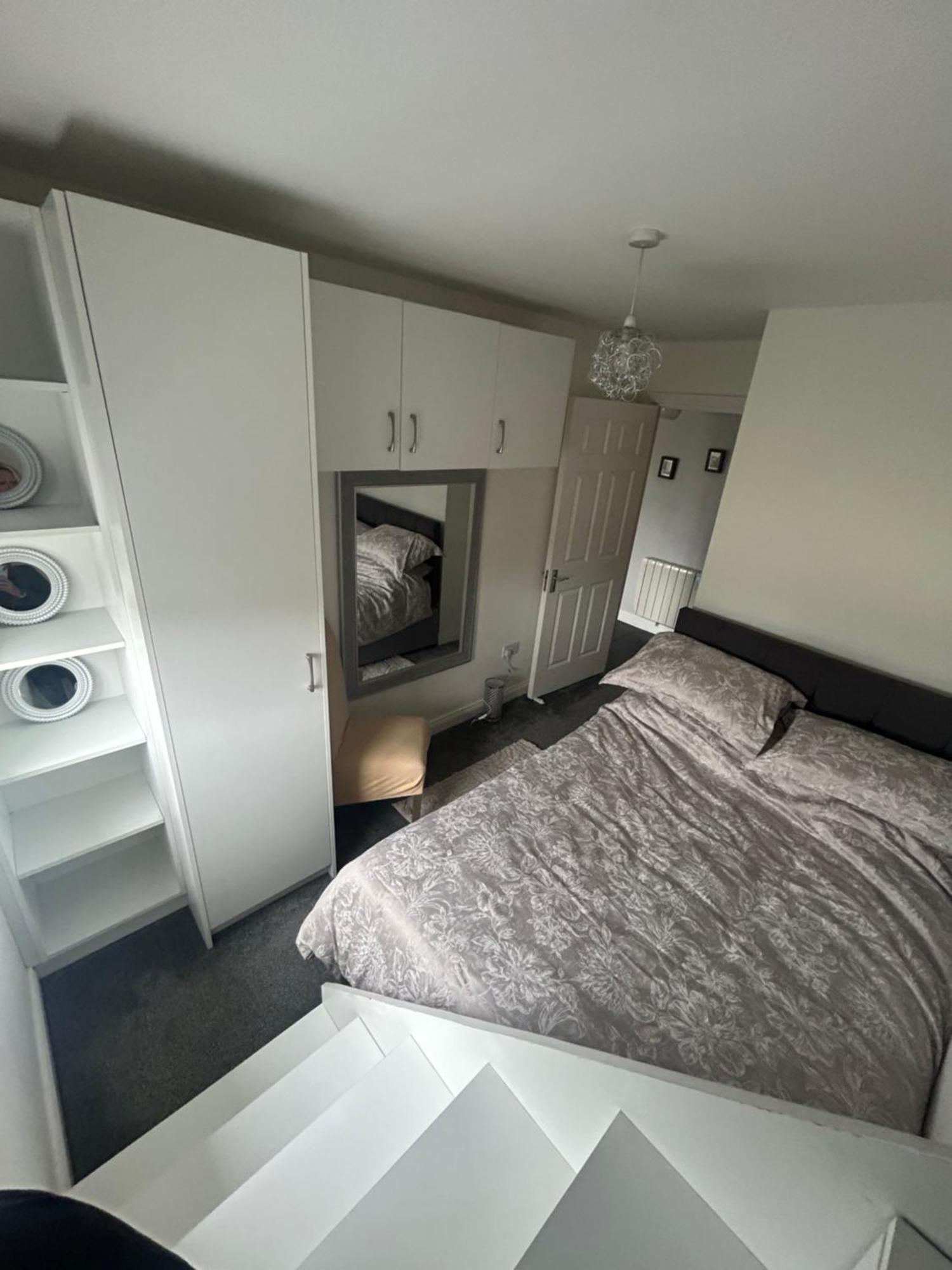 Castlejane Apartment คอร์ก ภายนอก รูปภาพ