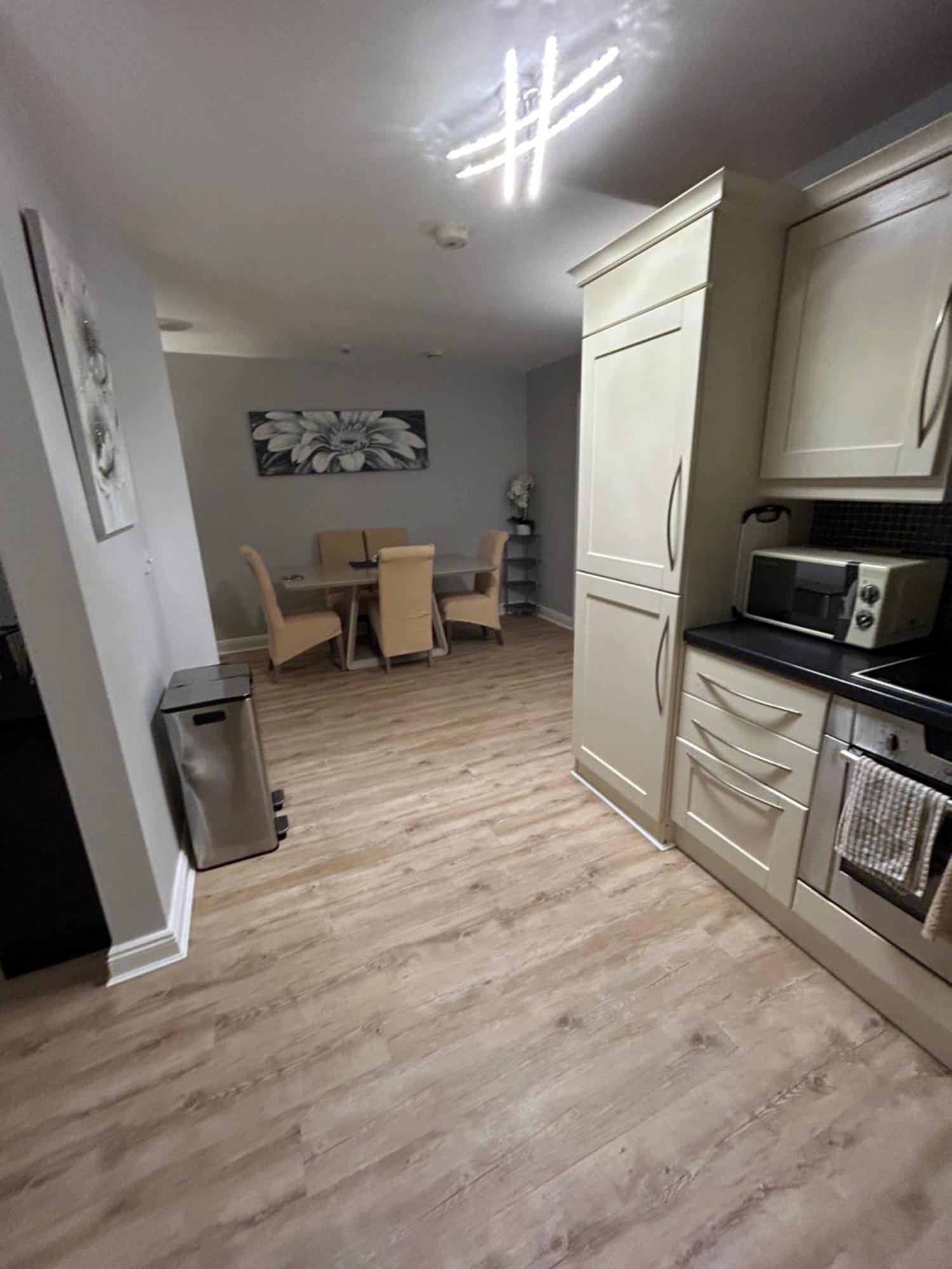 Castlejane Apartment คอร์ก ภายนอก รูปภาพ